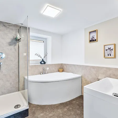 Apartment Whonap - De Hyddan I Parkplatz I Zentral I Terrasse I Kueche Mockmuhl